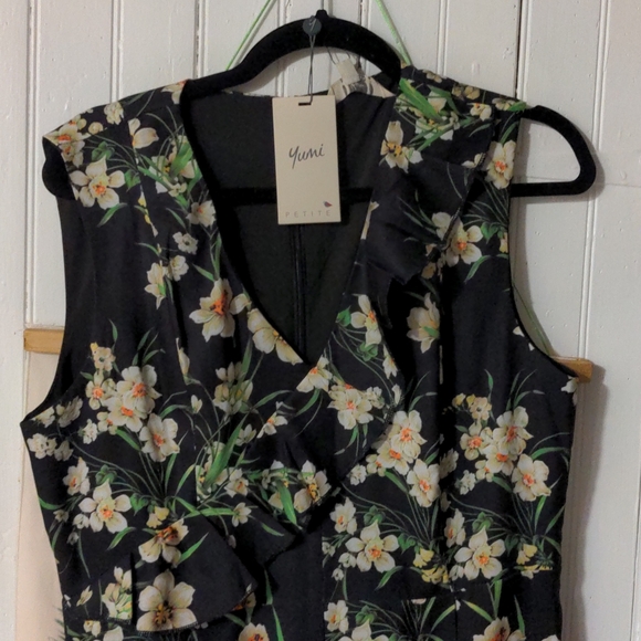 Yumi size 16 (UK) petite - Picture 2 of 3